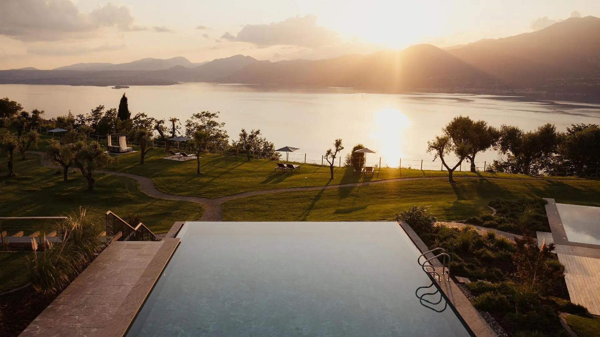 Cape Of Senses Hotel Torri Del Benaco
